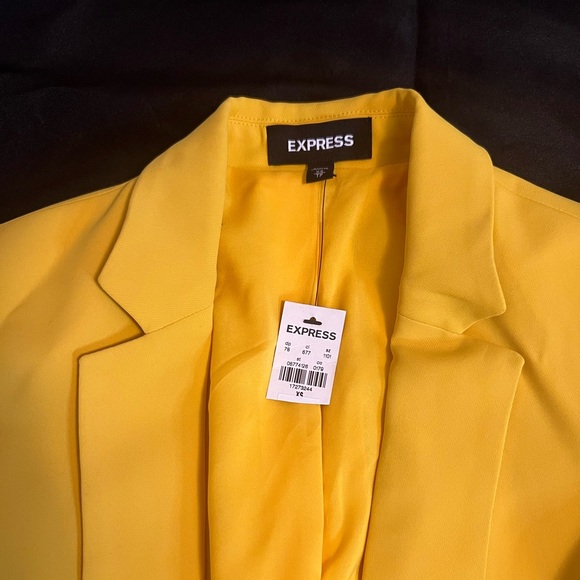 NWT EXPRESS Women's Open Front Golden Yellow Blazer - Picture 3 of 4